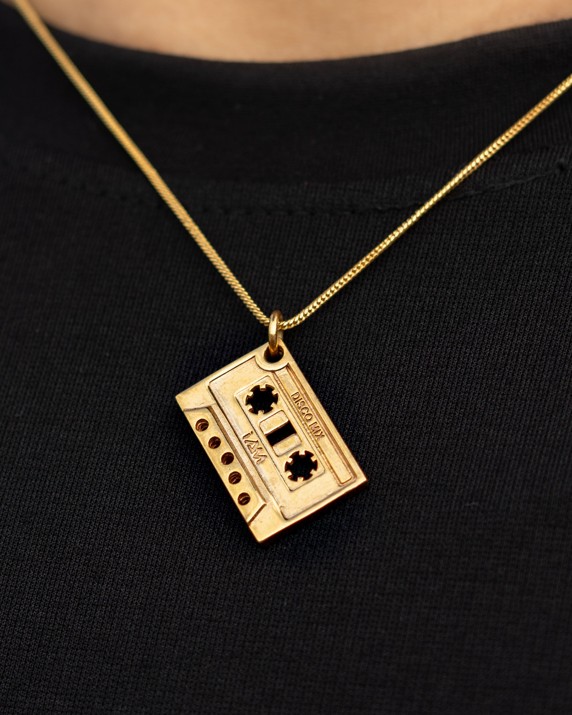 Disco Mix cassette chains