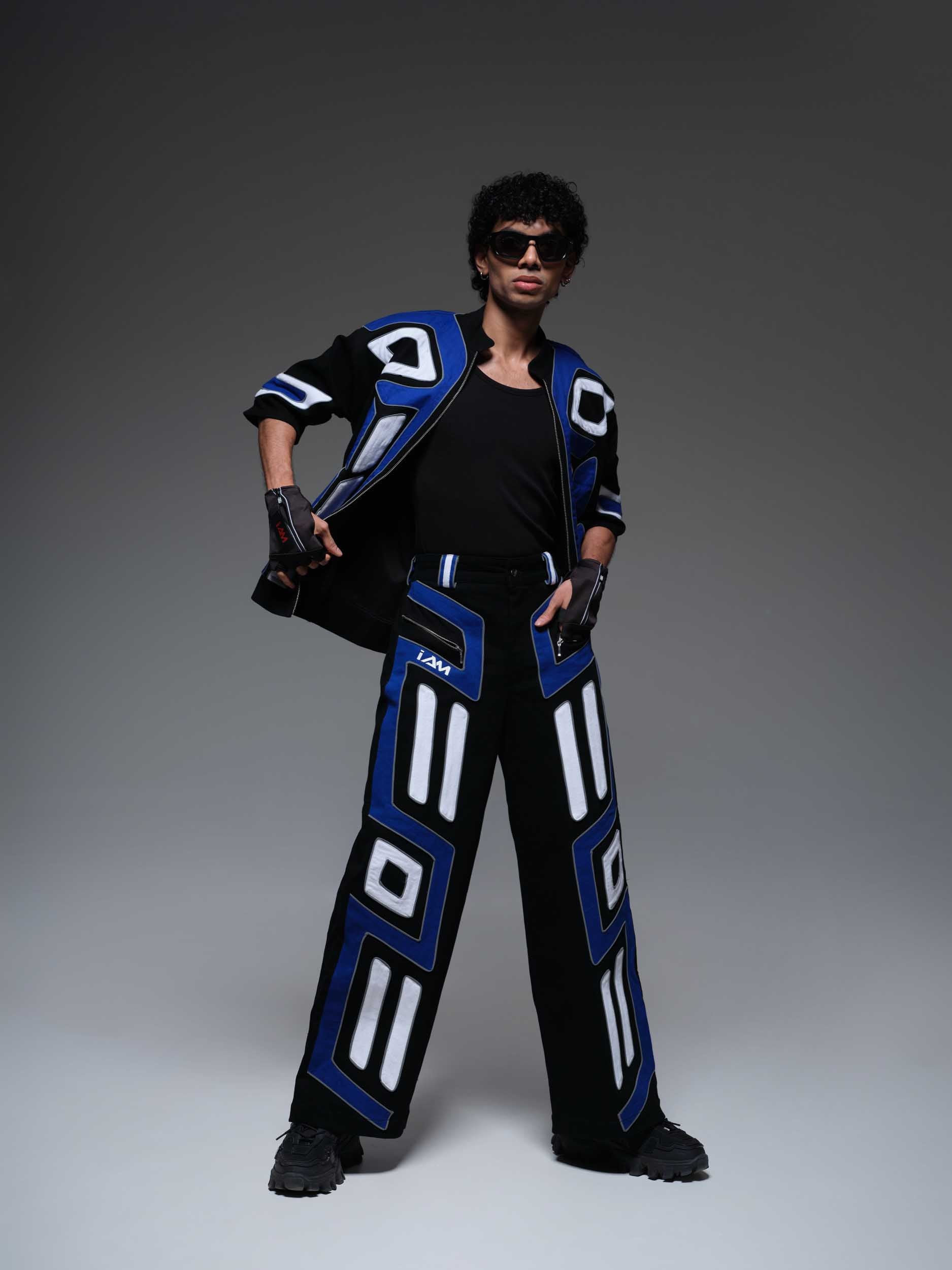 NIGHT SHIFTER SET 0.1